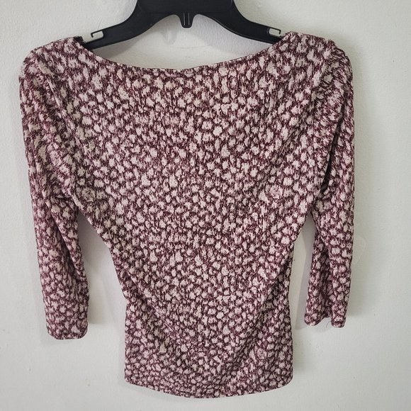 New york & Co white burgundy red stretchy ruched top size XS - Picture 2 of 5